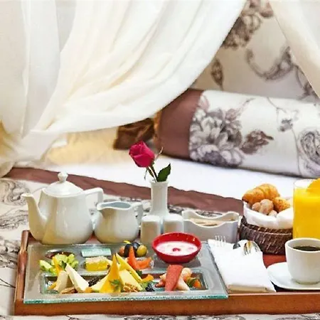 فندق Hurry Merter 5*